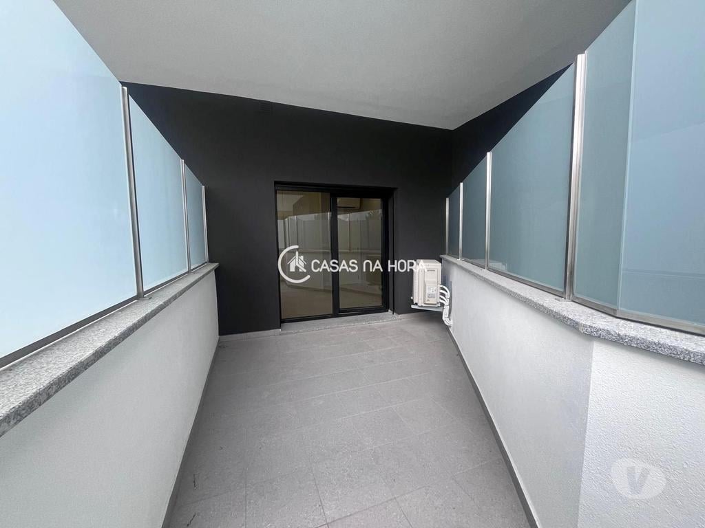 Comprar Loja Viseu - Fotos para Atelier com Terraço e kitchenette Equipada - Viseu