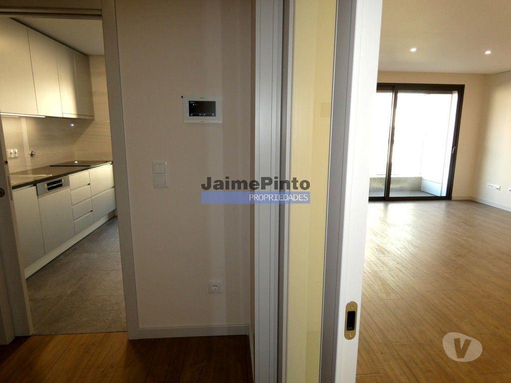 Apartamentos a venda Porto - Fotos para Apartamento T2, novo, próximo da Boavista. Portugal, Porto.