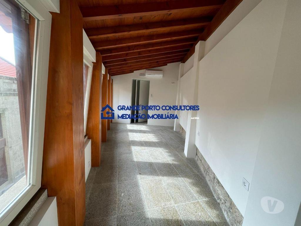 Comprar Loja Porto - Fotos para Loja Estabelecimento dá pra restauração - Zona Histórica...