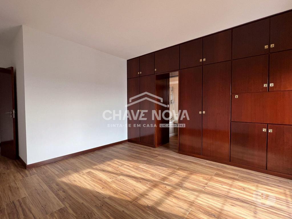 Apartamentos a venda Vila Nova de Gaia - Fotos para Apartamento T3 c Lugar de Garagem em Mafamude (750m da Estação