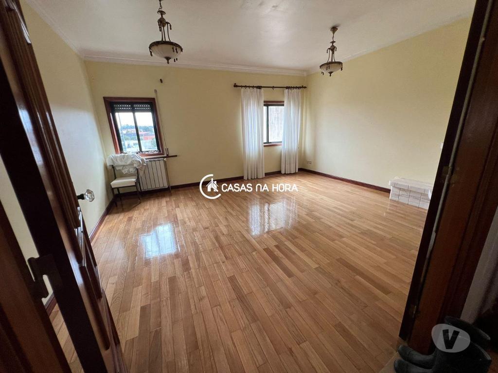 Apartamentos a venda Porto - Fotos para Porto-T3 Duplex à venda em São Roque da Lameira (Gaia M 01990)