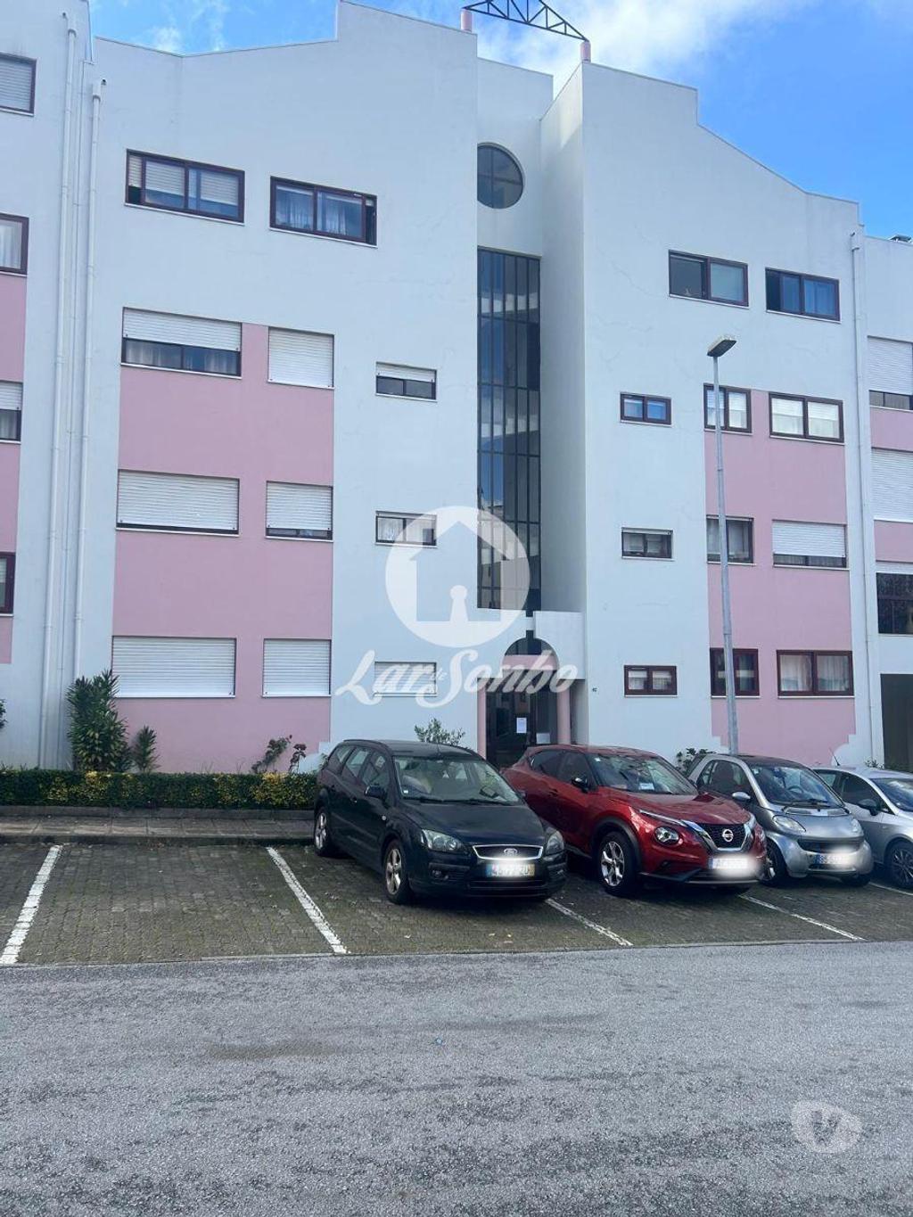 Apartamentos a venda Gondomar - Fotos para Apartamento T3 localizado em Rio Tinto, próximo à rotunda da