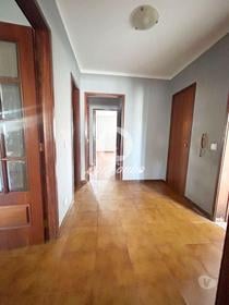 Fotos para Apartamento T3 localizado em Rio Tinto, próximo à rotunda da