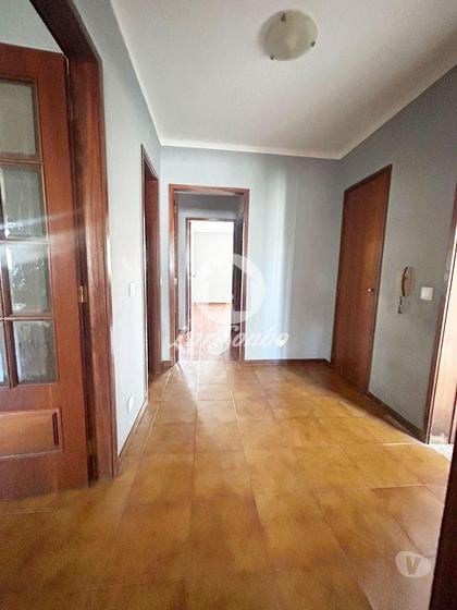 Apartamentos a venda - Fotos para Apartamento T3 localizado em Rio Tinto, próximo à rotunda da