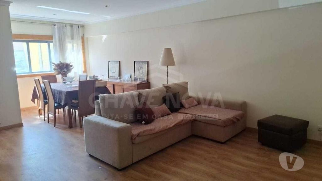 Imóveis para alugar Matosinhos - Fotos para Apartamento T2 Arrumo Garagem Matosinhos próximo Linha Metro