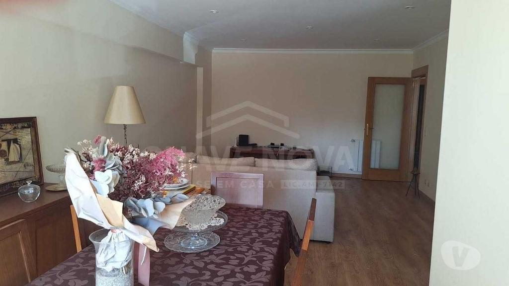 Imóveis para alugar Matosinhos - Fotos para Apartamento T2 Arrumo Garagem Matosinhos próximo Linha Metro