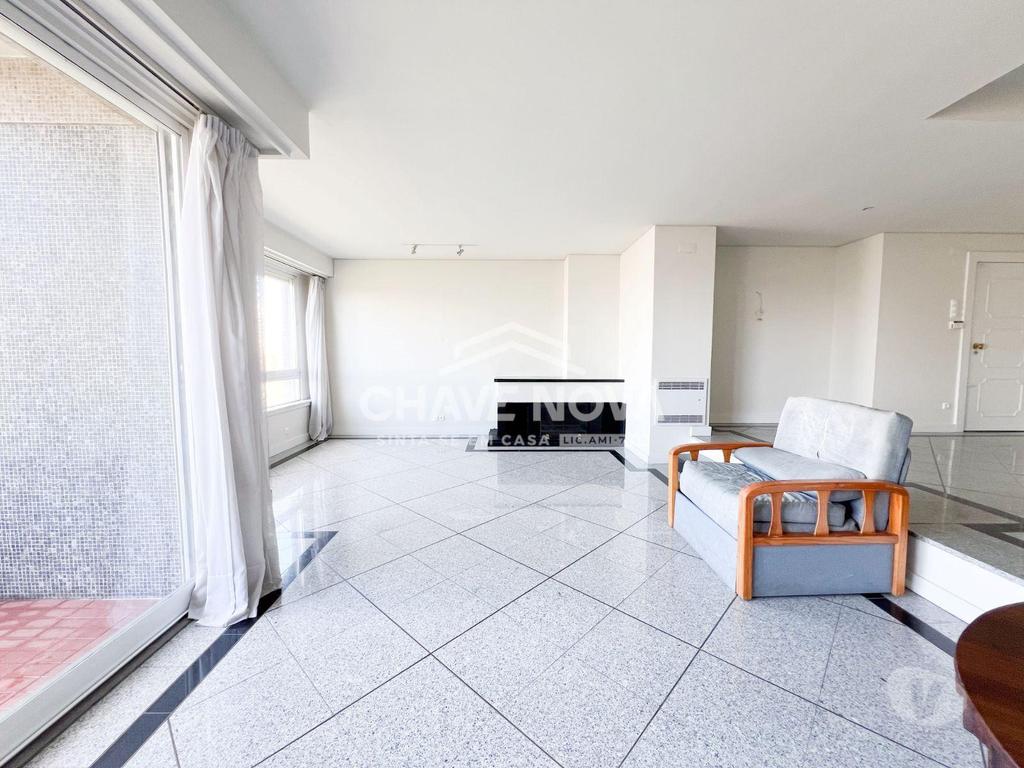 Apartamentos a venda Porto - Fotos para Porto-Apartamento T3+1 no Foco - Porto (PRTBV 00554)