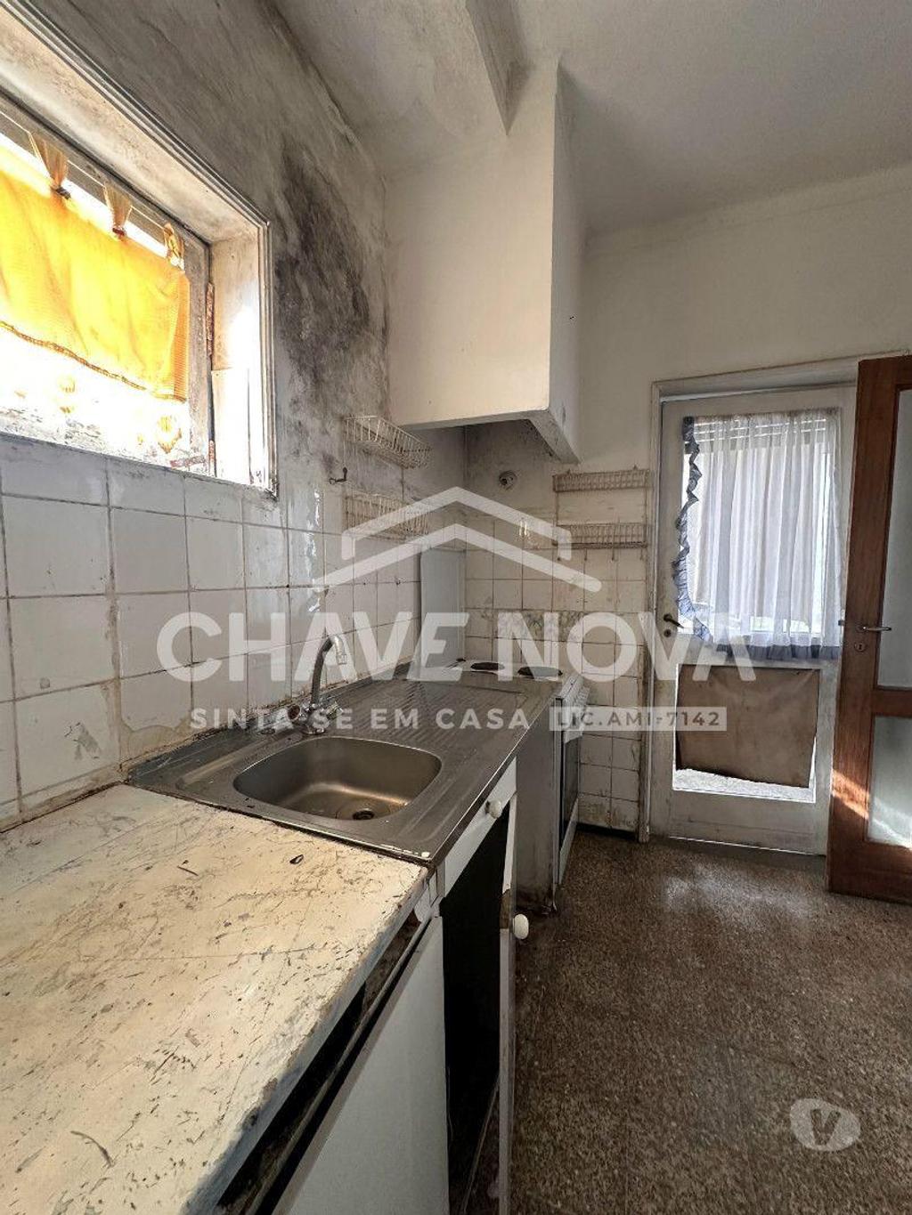 Apartamentos a venda Porto - Fotos para Apartamento T3 no Bonfim, ideal para investimento (PRTBV 00555)