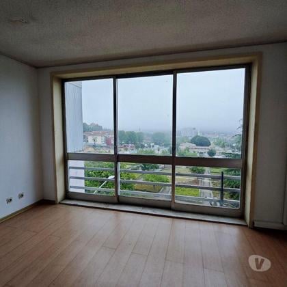 Aluguer Loja - Fotos para Escritório - 45m2 - Praça das Folres - A VCI