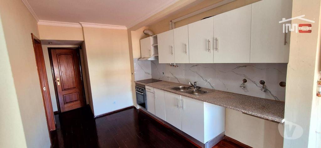Imóveis para alugar Montijo - Fotos para Arrendamento Apartamento T3 2º Andar Ideal para até 5 Pessoas