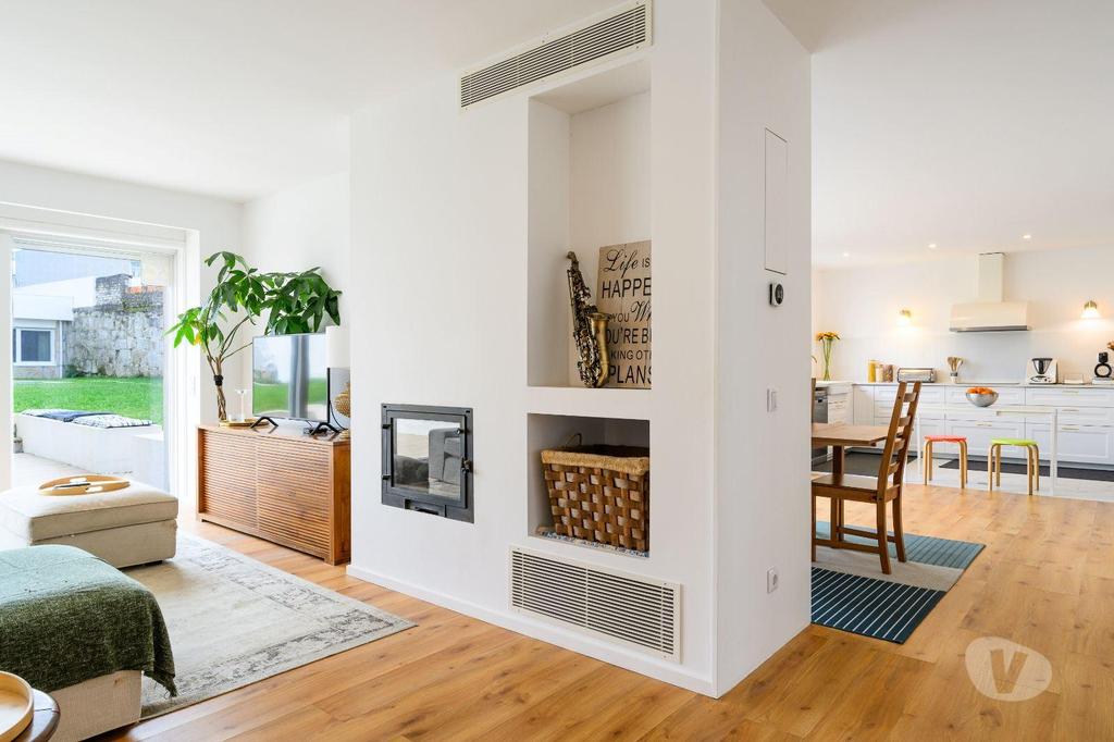 Apartamentos a venda Porto - Fotos para Porto-Moradia V4+1 com piscina ao Parque da Cidade (LUX 00379)