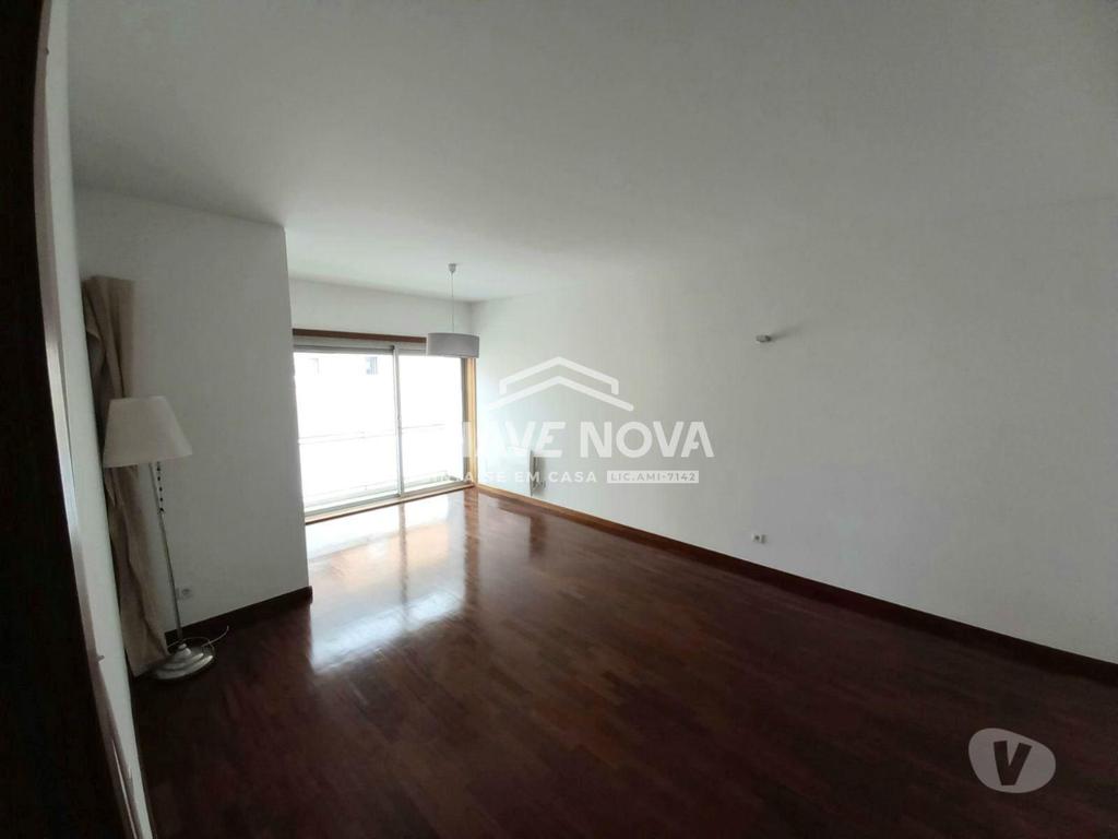 Imóveis para alugar Maia - Fotos para Apartamento T3 para arrendar na Maia