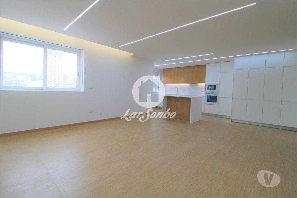 Apartamentos a venda Vila Nova de Famalicão - Fotos para Apartamento T3 como novo com L.G. no CENTRO da Cidade de