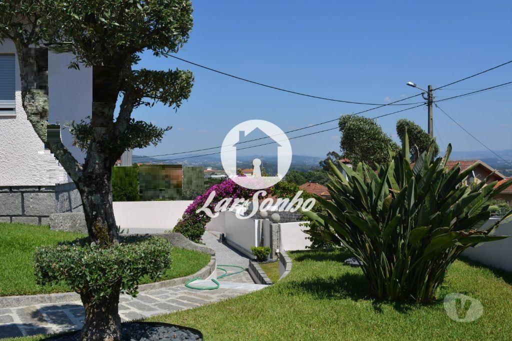 Apartamentos a venda Vila Nova de Famalicão - Fotos para Moradia Ind. M3 C Garagem Fechada em Brufe (240-M-18633)