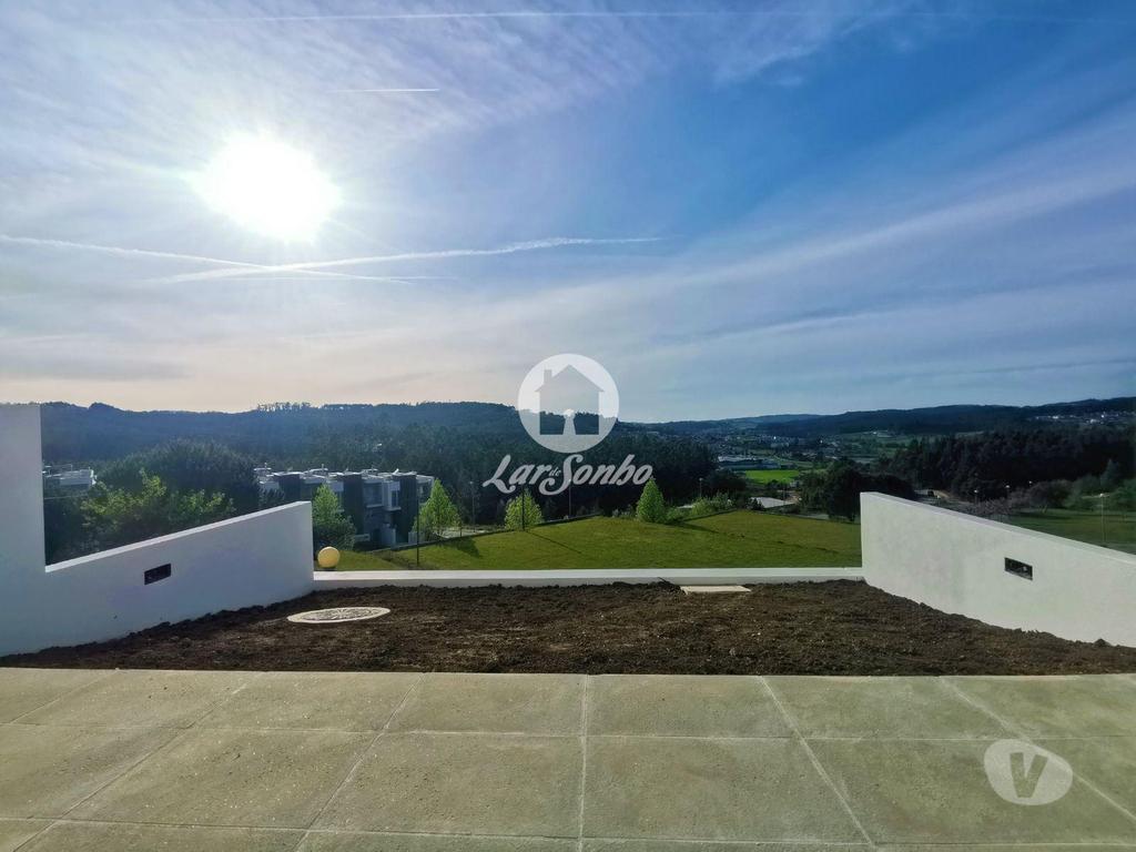 Apartamentos a venda Póvoa de Varzim - Fotos para Moradia M3 a 5min centro Vila Nova de Famalicão (240-M-24377)