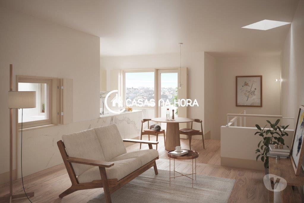 Apartamentos a venda Porto - Fotos para T1 Duplex (piso 1 e 2) a 12 min da Estação de Faria Guimarães ou