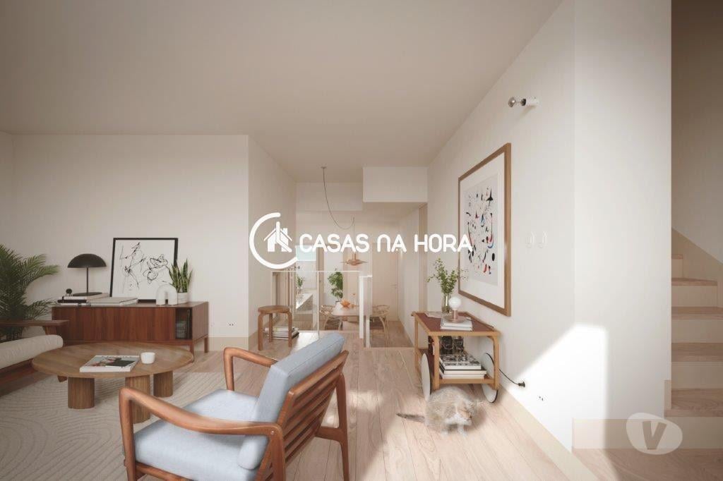 Apartamentos a venda Porto - Fotos para T1 Duplex (piso 1 e 2) a 12 min da Estação de Faria Guimarães ou