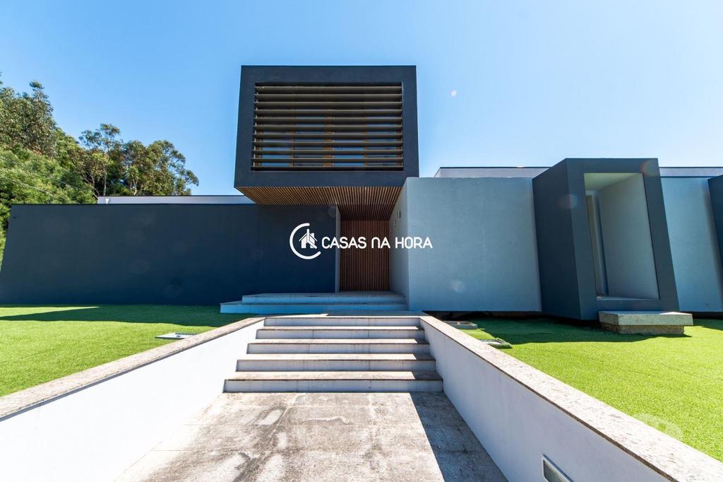 Apartamentos a venda Santa Maria da Feira - Fotos para Moradia V3 Totalmente Renovada com Piscina em Argoncilhe