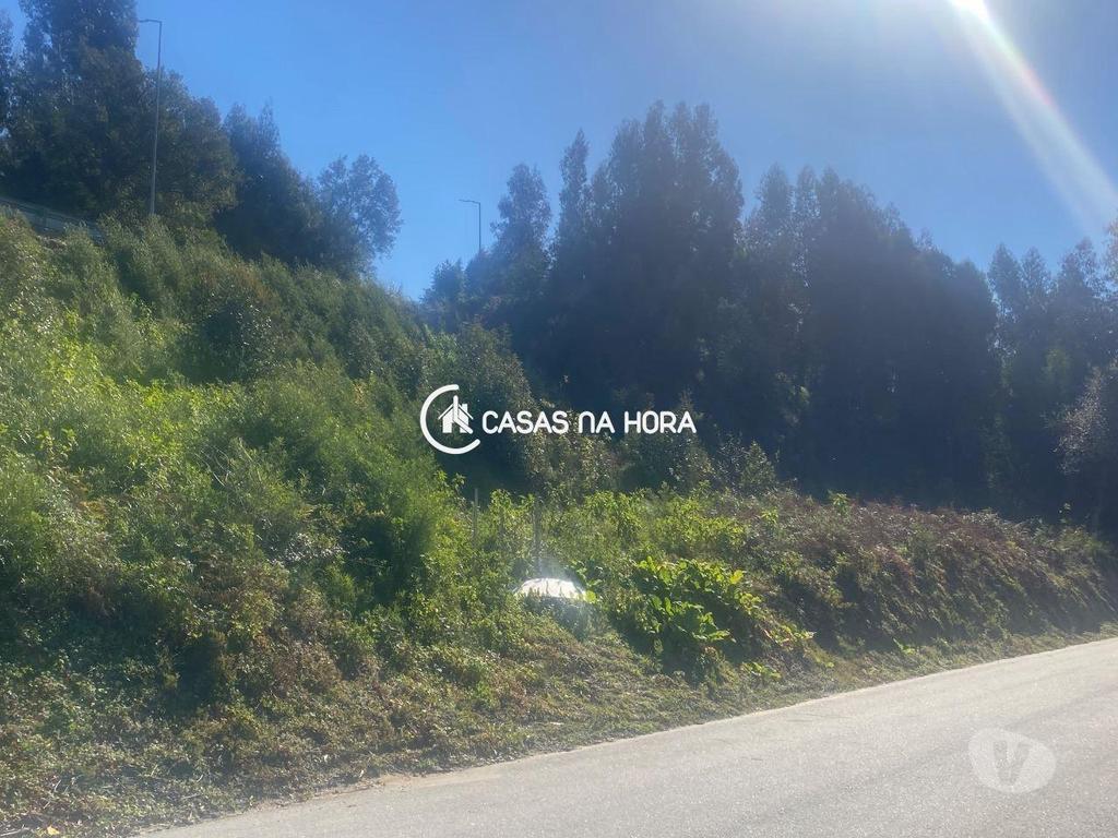 Terrenos Vila Nova de Gaia - Fotos para Localizado na freguesia de Perosinho, concelho de Vila Nova de