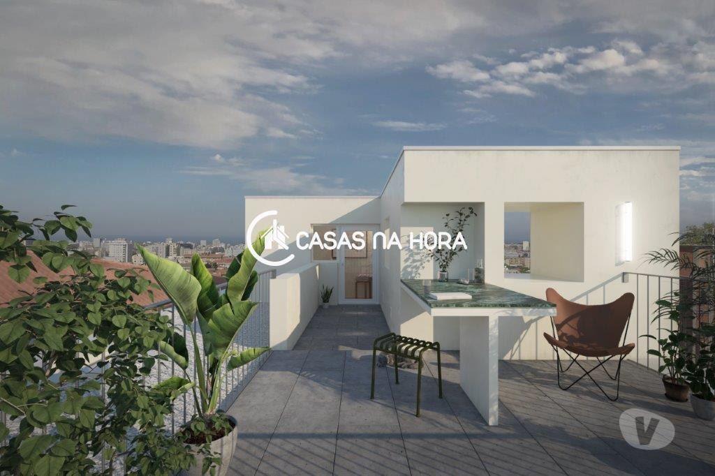 Apartamentos a venda Porto - Fotos para T2 Duplex (Piso 2, 3 e terraço) 12 min da Estação de Faria