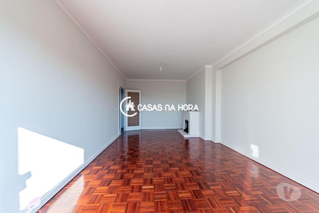 Apartamentos a venda Vila Nova de Gaia - Fotos para Apartamento T2 em Santa Marinha próximo ao Arrábida Shopping