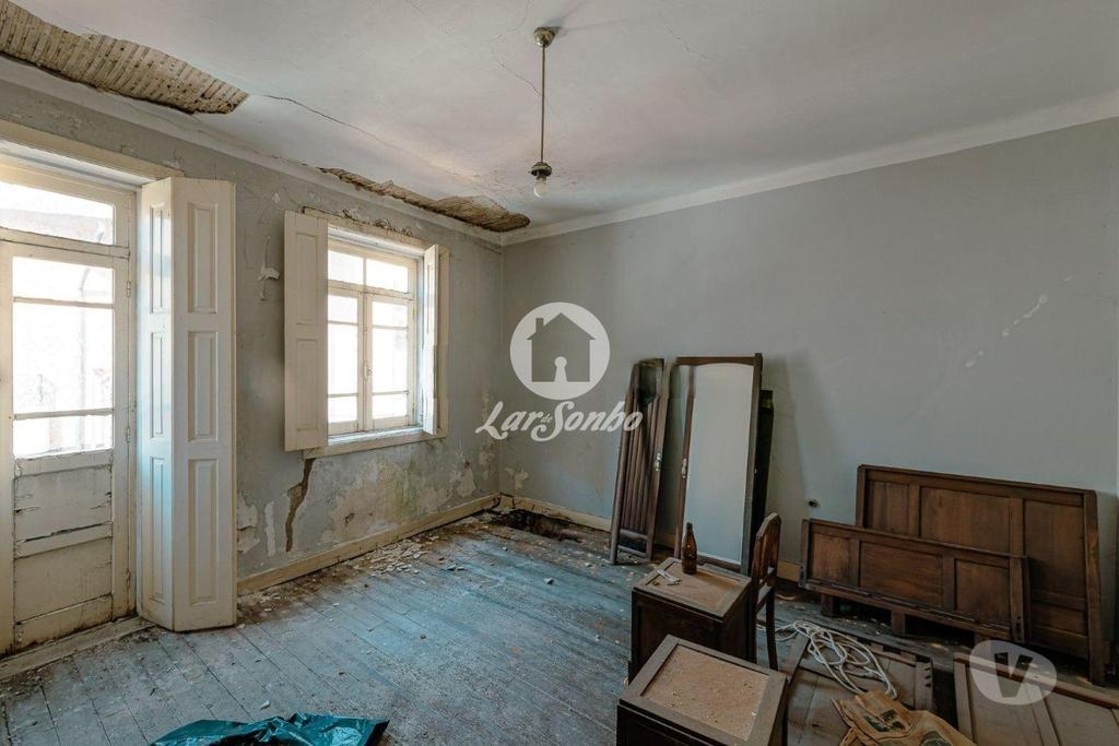 Apartamentos a venda Póvoa de Varzim - Fotos para Moradia centenária com terreno de 637 m2 para restauro na Póvoa
