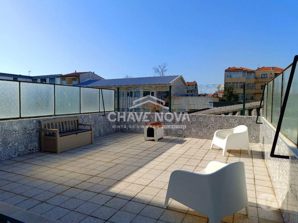 Apartamentos a venda Porto - Fotos para Apartamento T1 c Terraço Cento Porto (300m da Estação de Metro