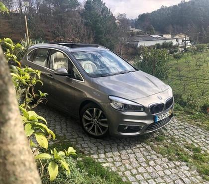 Carros a venda - Fotos para BMW 218 Active Tourer (218 D Line Luxury)