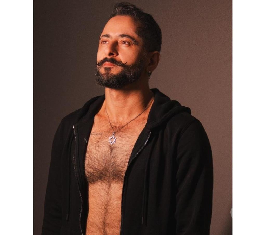 Garotos de programa Lisboa Graça - Fotos para MASSOTERAPEUTA XL MUITA PORRA CURTA TEMPORADA