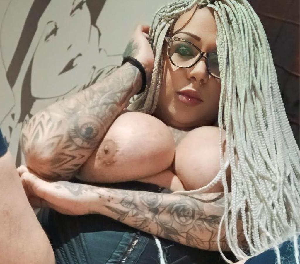 Massagem Porto - Fotos para Acompanhante Trans de Alto Padrão – Sofisticação