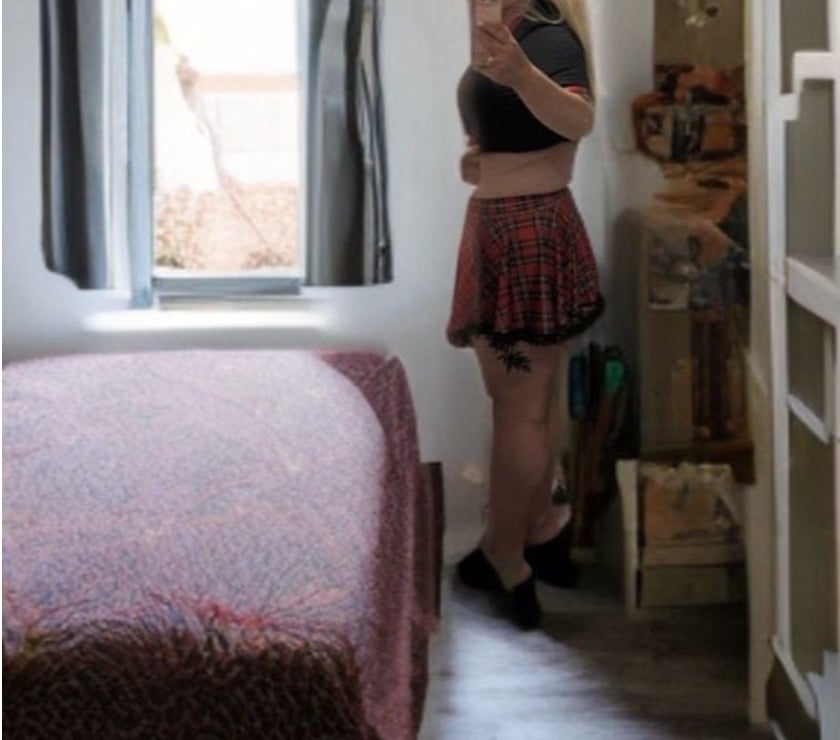 Acompanhantes & Massagem - Fotos para 1X BONEQUINHA FOFINHA 913480308