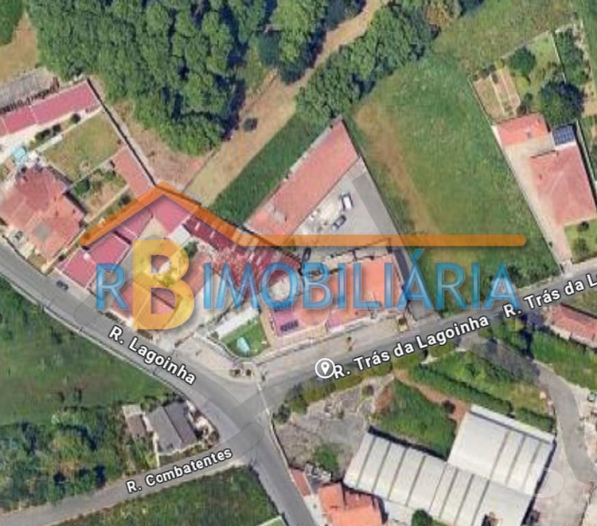 Comprar Loja Santa Maria da Feira - Fotos para Loja em Santa Maria de Lamas