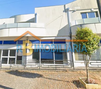 Venda Loja - Fotos para Loja em Santa Maria de Lamas