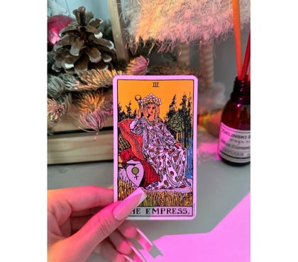 Astrologia - Serv. espirituais - Fotos para LEITURA DE TAROT