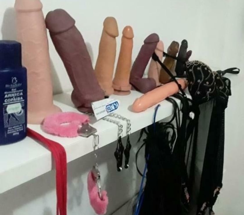 Massagem Albufeira - Fotos para A INICIAR DIVORCIADA DE PASSAGEM EM ALBUFEIRA