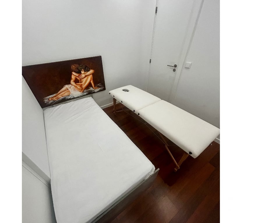 Garotos de programa Porto - Fotos para MASSAGEM RELAXANTE - ERÓTICA