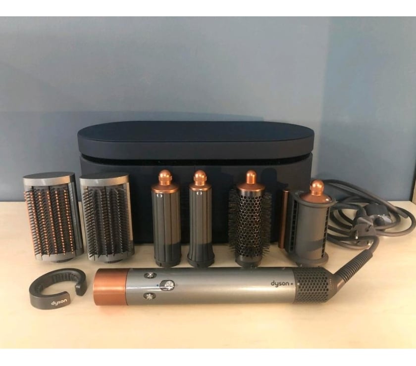 Cosméticos Vila Real de Santo António - Fotos para DYSON DYSON AIRWRAP