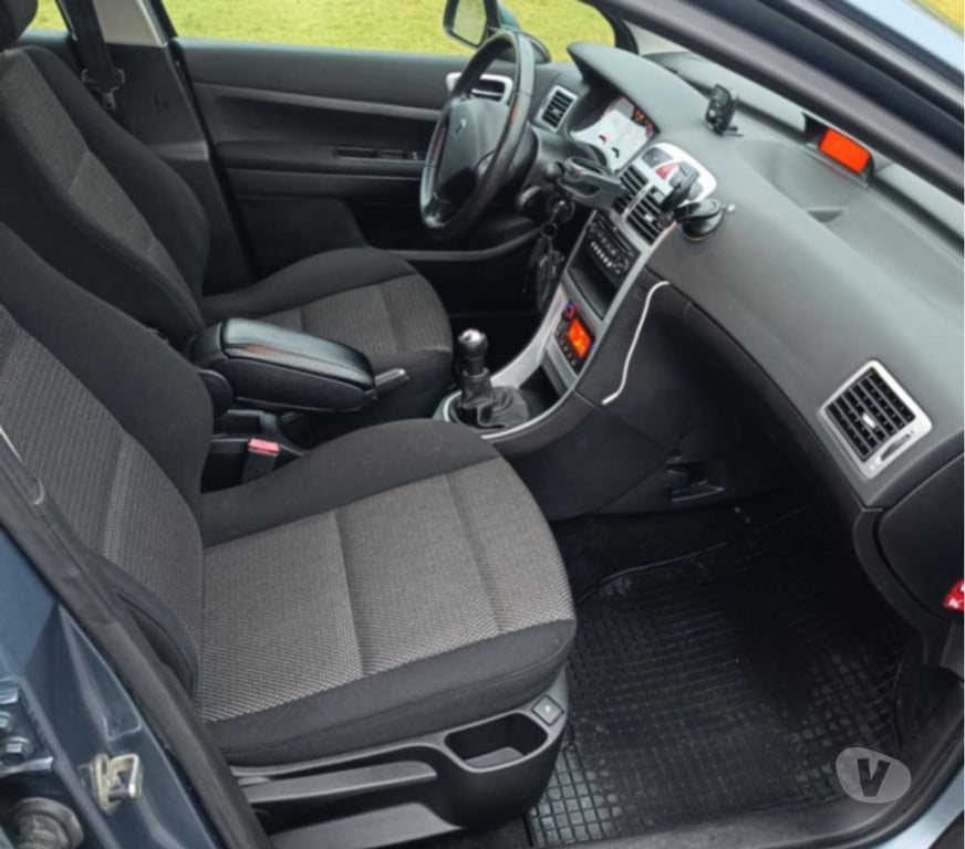 Seminovos Bragança - Fotos para Peugeot 307 ano 2006 em bom estado