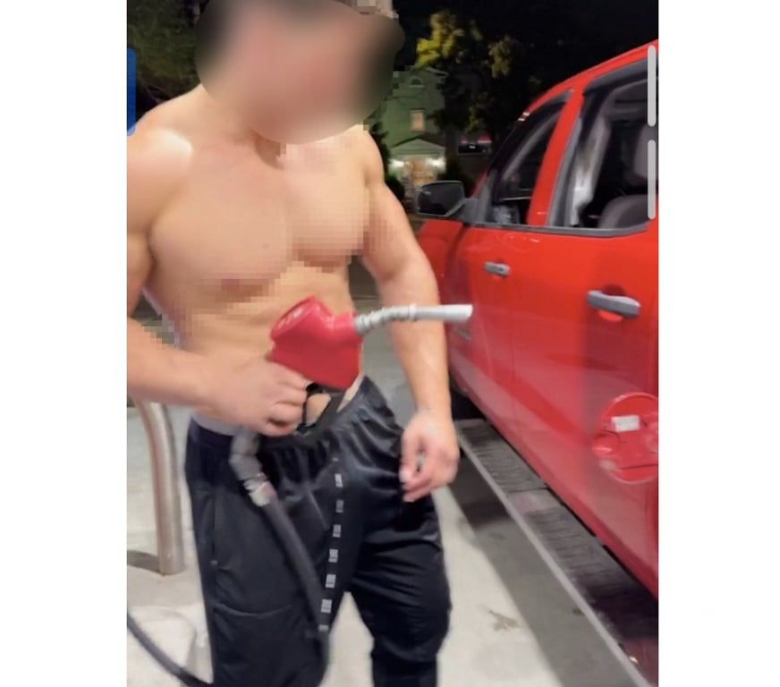 Homem procura Homem Lisboa Santiago - Fotos para Sou um homem gay disponível para outros homens gays.