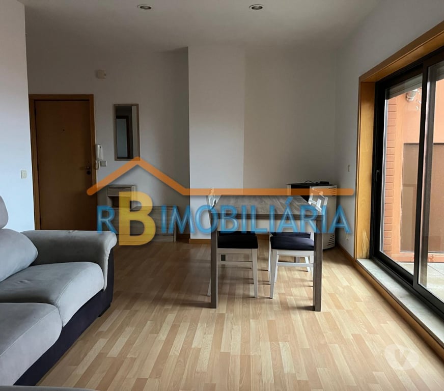 Apartamentos a venda Santa Maria da Feira - Fotos para Apartamento T1+2 em Santa Maria de Lamas