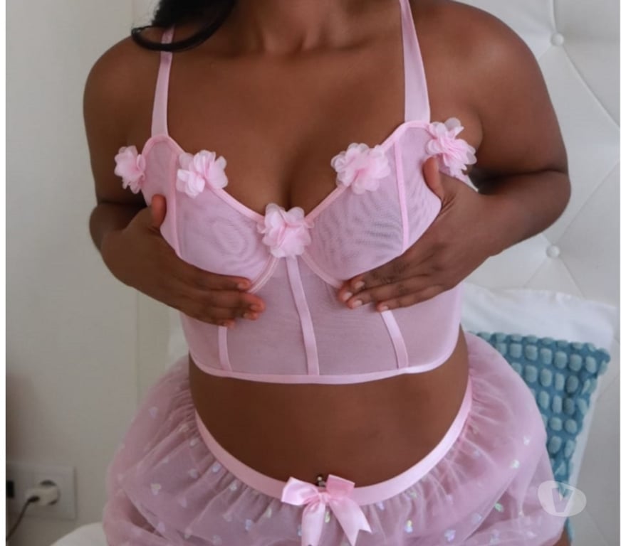 Massagem Vila Nova de Gaia - Fotos para A ESTREIA EM V.N DE GAIA CABO VERDIANA - FOTO REAL