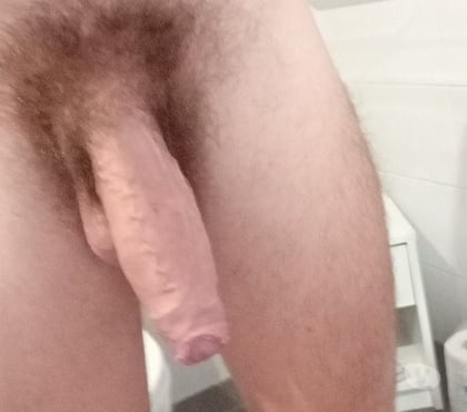 Acompanhantes Gays - Fotos para Rapaz dotado 20cm grosso sou comercial