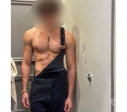 Encontro Gay - Fotos para Homem versátil, mais ativo do que passivo, atlético e