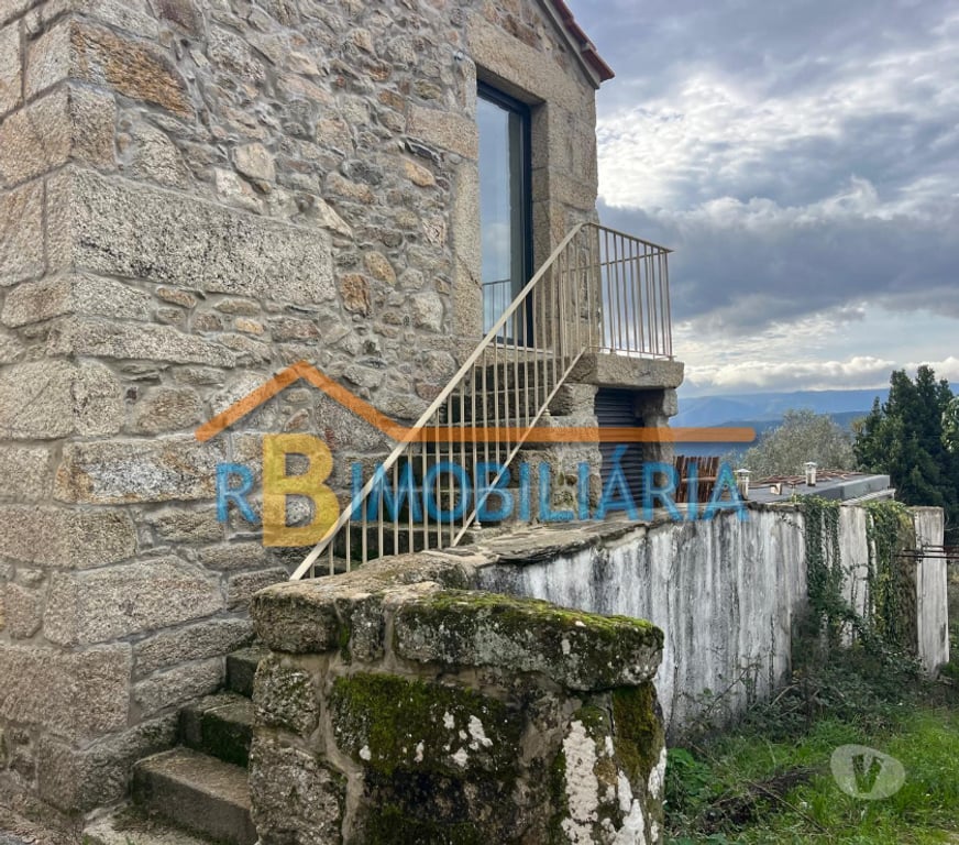 Apartamentos a venda Arouca - Fotos para Apartamento T0 c piscina em Alvarenga, Arouca