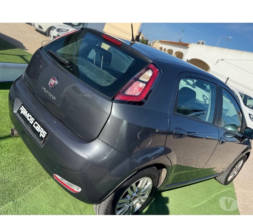 Seminovos Albufeira - Fotos para Punto 1.2 2014 gasolina €6.900 ou €120 mês sem entrada