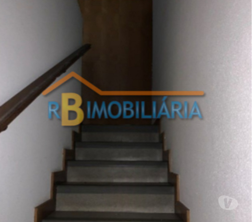 Comprar Loja Santa Maria da Feira - Fotos para Retoma de Banco - Loja em Santa Maria de Lamas