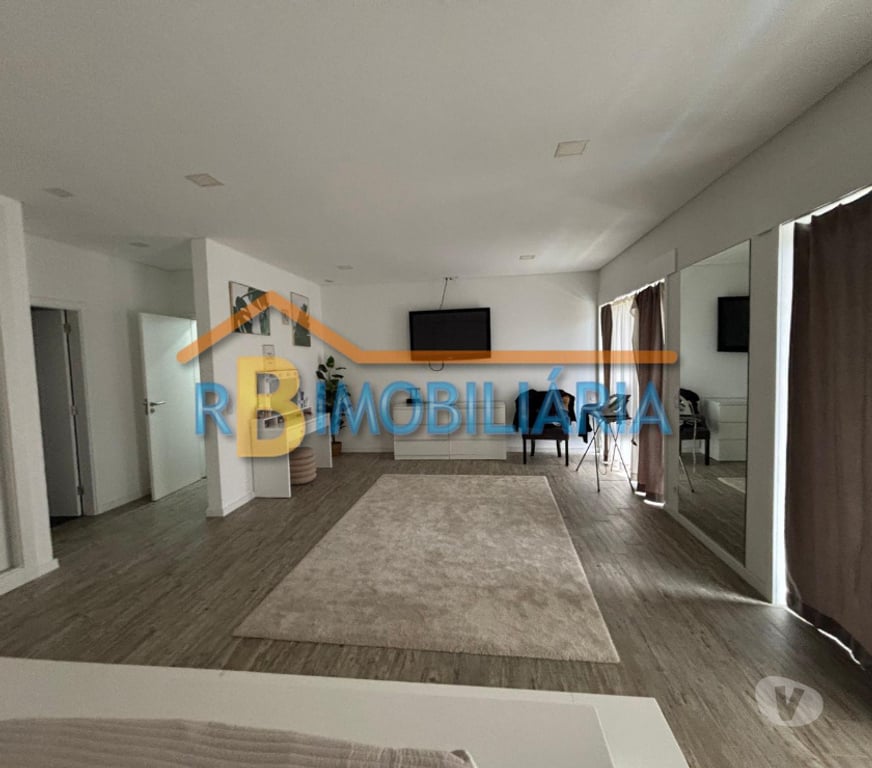 Apartamentos a venda Arouca - Fotos para Moradia V3com piscina em Urrô