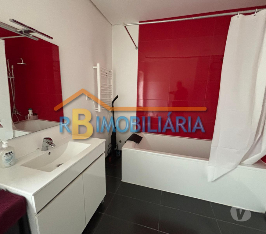 Apartamentos a venda Arouca - Fotos para Moradia V3com piscina em Urrô